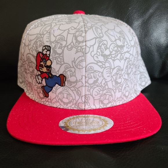 Nintendo Super Mario Red/White Mario Snapback Hat - Picture 1 of 11